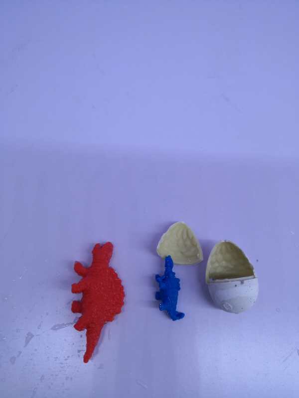 恐龙蛋孵化蛋泡水膨胀玩具 侏罗纪恐龙细节图