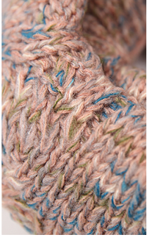 A fashionable and warm Japanese and Korean mohair knitted scarf for women Specification image