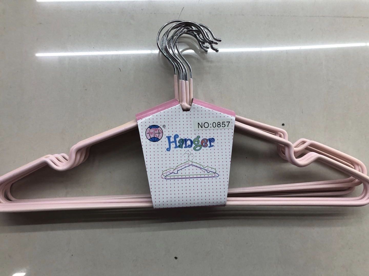 浸胶家用衣架晾衣神器撑衣架防滑无痕衣架