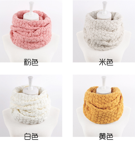 Women's Fashion Trend With Warm Cross-Knit Bib