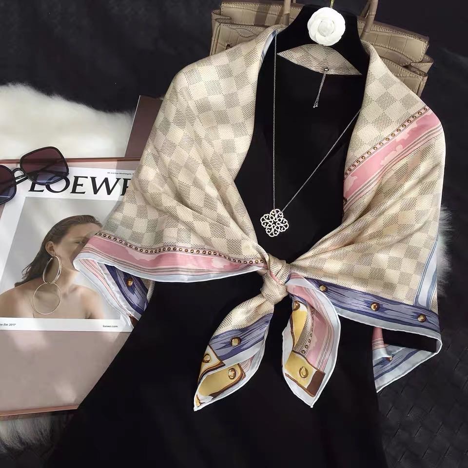 Retro Style Palace Style Lady Fashion Ladies Silk Scarf details Picture