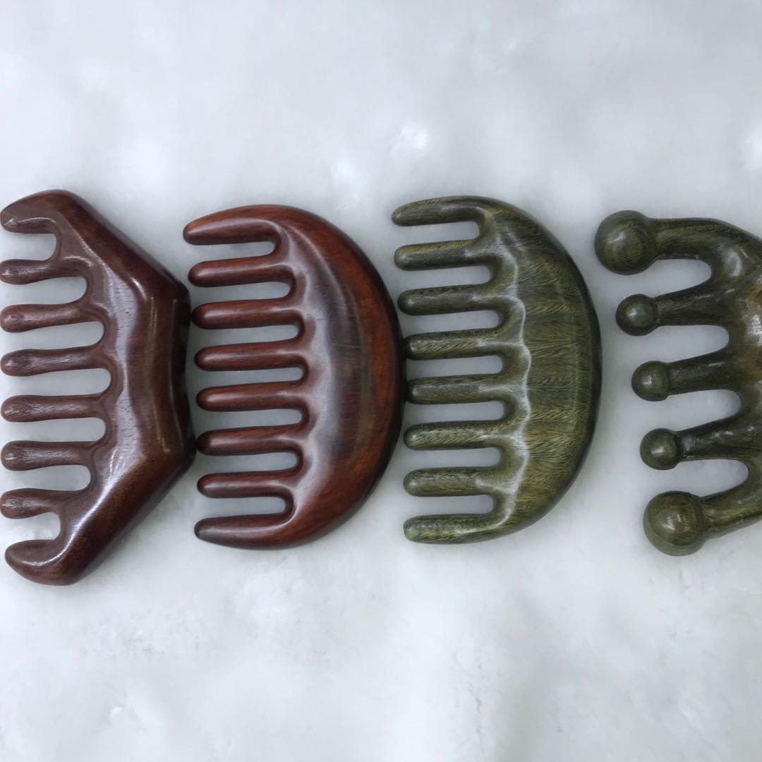 Natural sandalwood comb, women's meridian massage comb, home use, nipple opening, chest wide teeth, curly hair comb, thickened