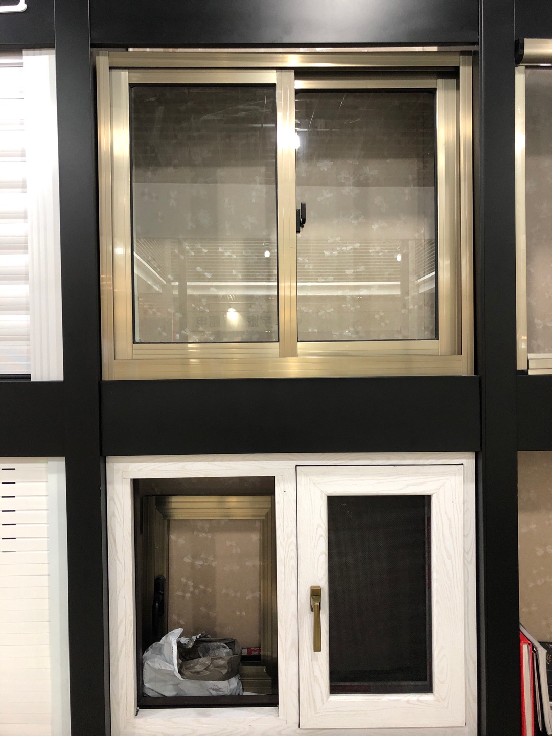 Yiwu Wanhe Doors and Windows Factory describe pic - 2