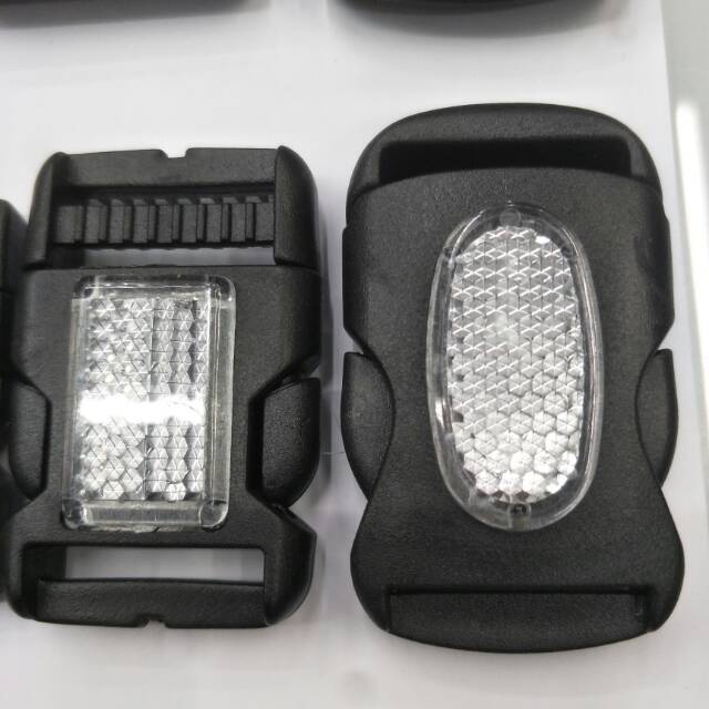 Manufacturers direct sales inlaid bag and box buckle eye buckle bag accessories thumbnail