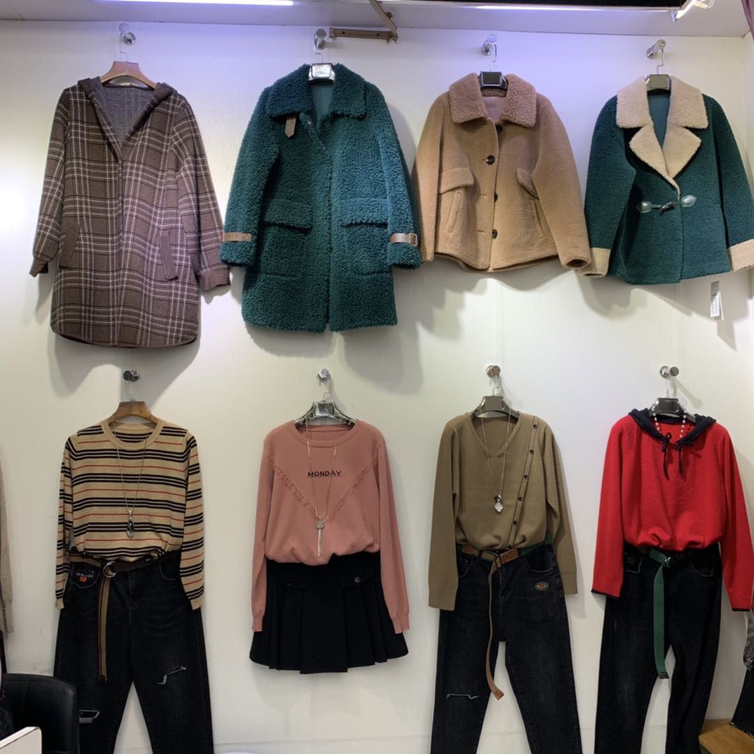 Ai Anqi describe pic - 1