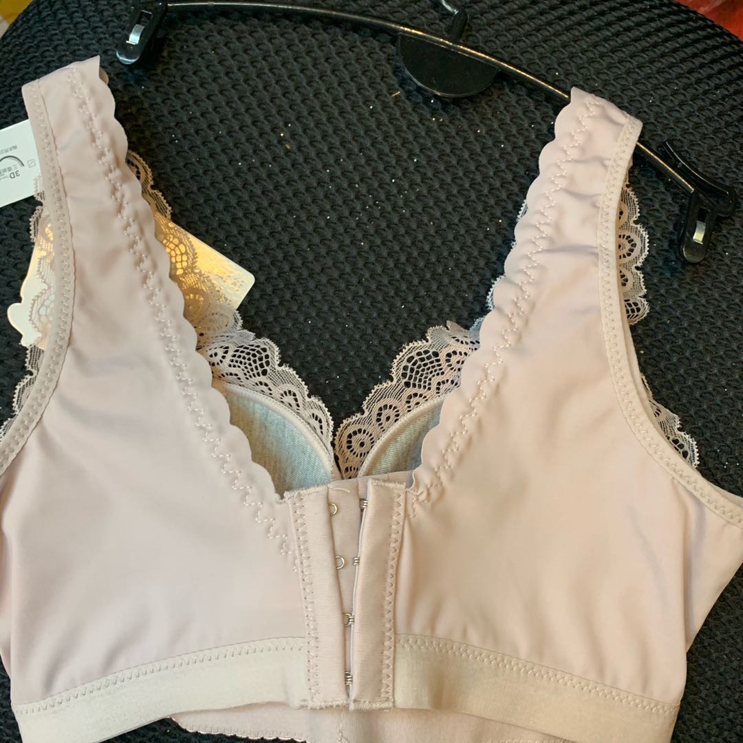 新款女士蕾丝棉花大罩杯边透气无痕大码文胸内衣细节图