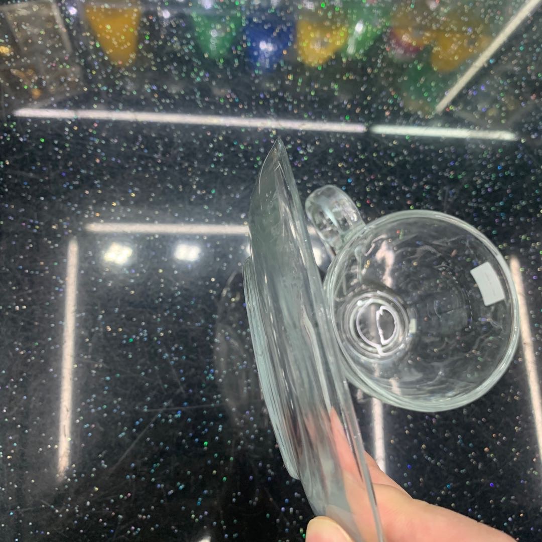 透明玻璃茶杯水杯精美细节图