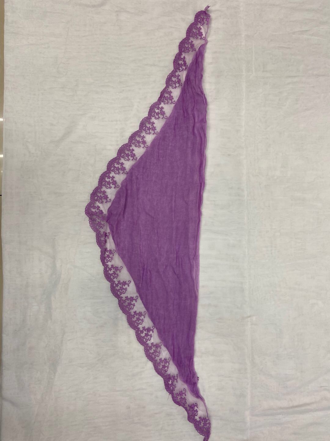 Ladies Korea Dongdaemun Pure Linen Lace Triangle Scarf details Picture
