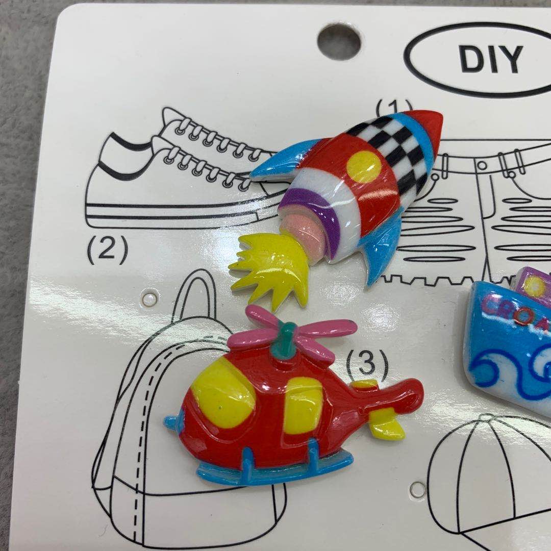 Rocket and other hairpins, cute children's brooches for little girls. "Bag buckle" details Picture