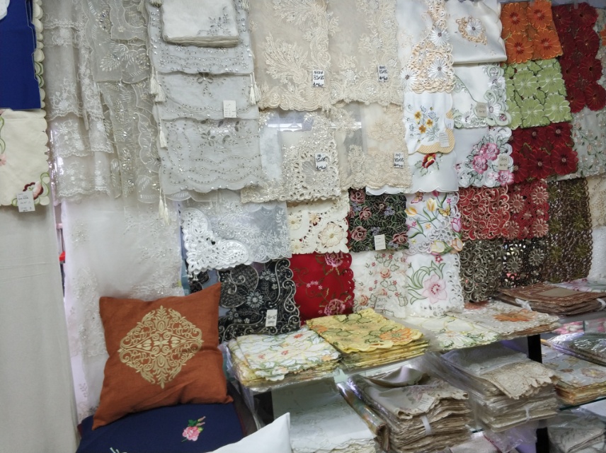 Weihai Yiyuan Embroidery Industry Group Co., LTD describe pic - 2