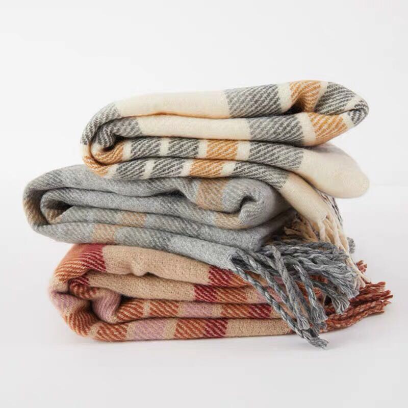 Women's Fashion Trend Casual Winter Thickened Warm Multi-Color Plaid Scarf Specification drawing