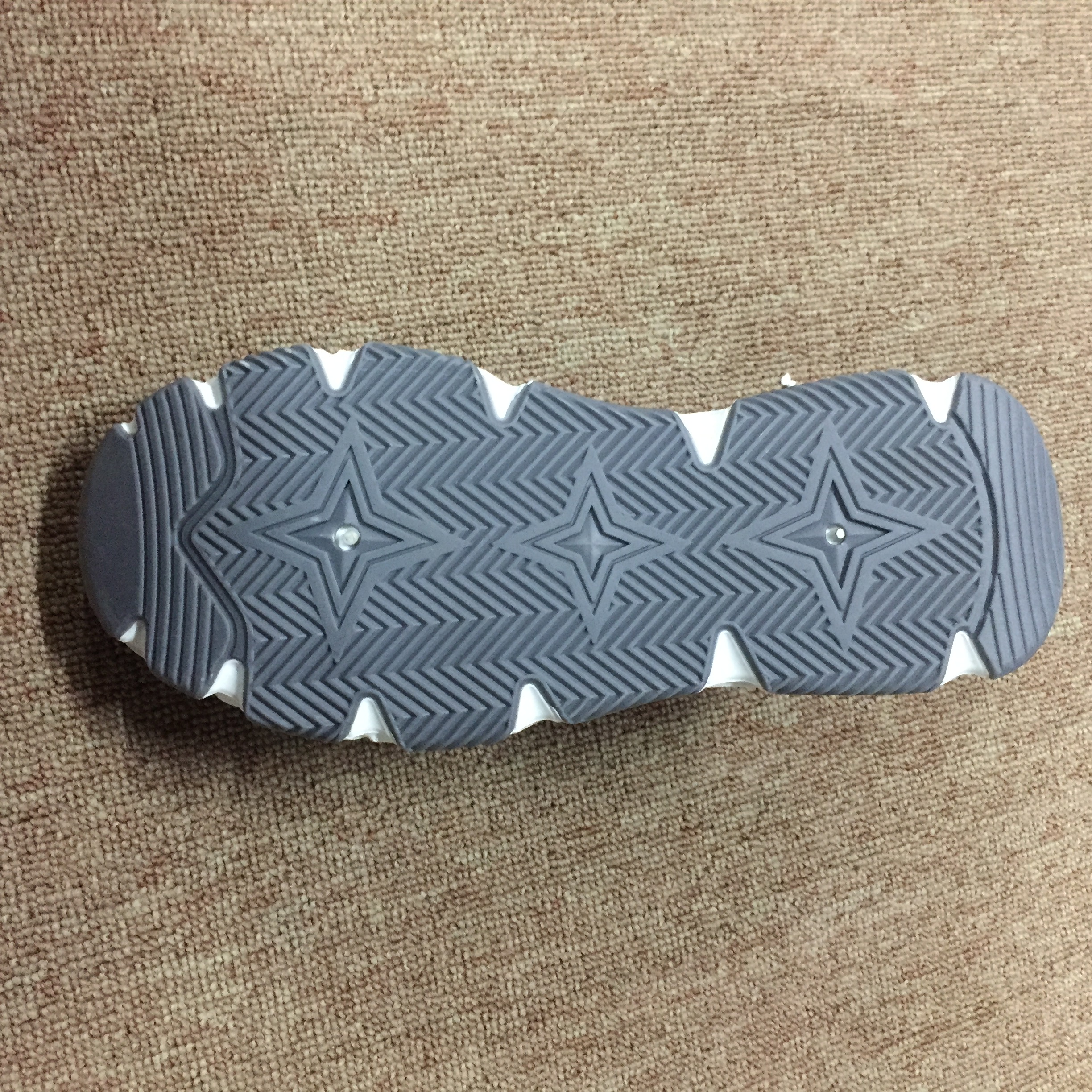 新款防臭休闲鞋运动鞋跑步鞋潮鞋百搭鞋网面产品图