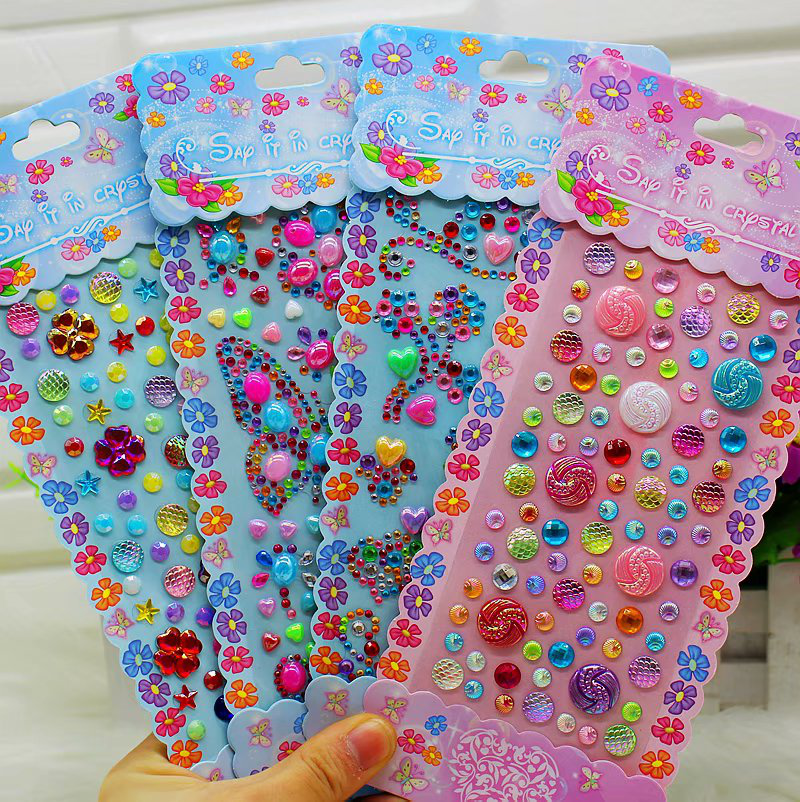 LY777单张七彩各种造型亚克力钻石细节图