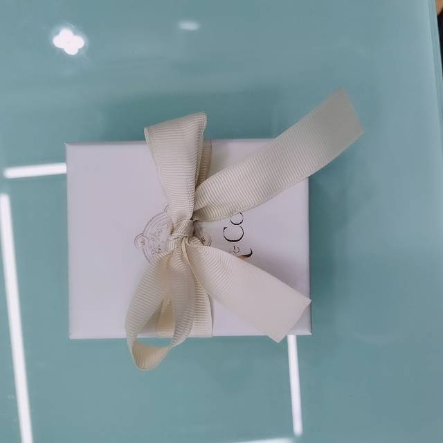 علبة قلادة قلادة قلاقراط، Specification image