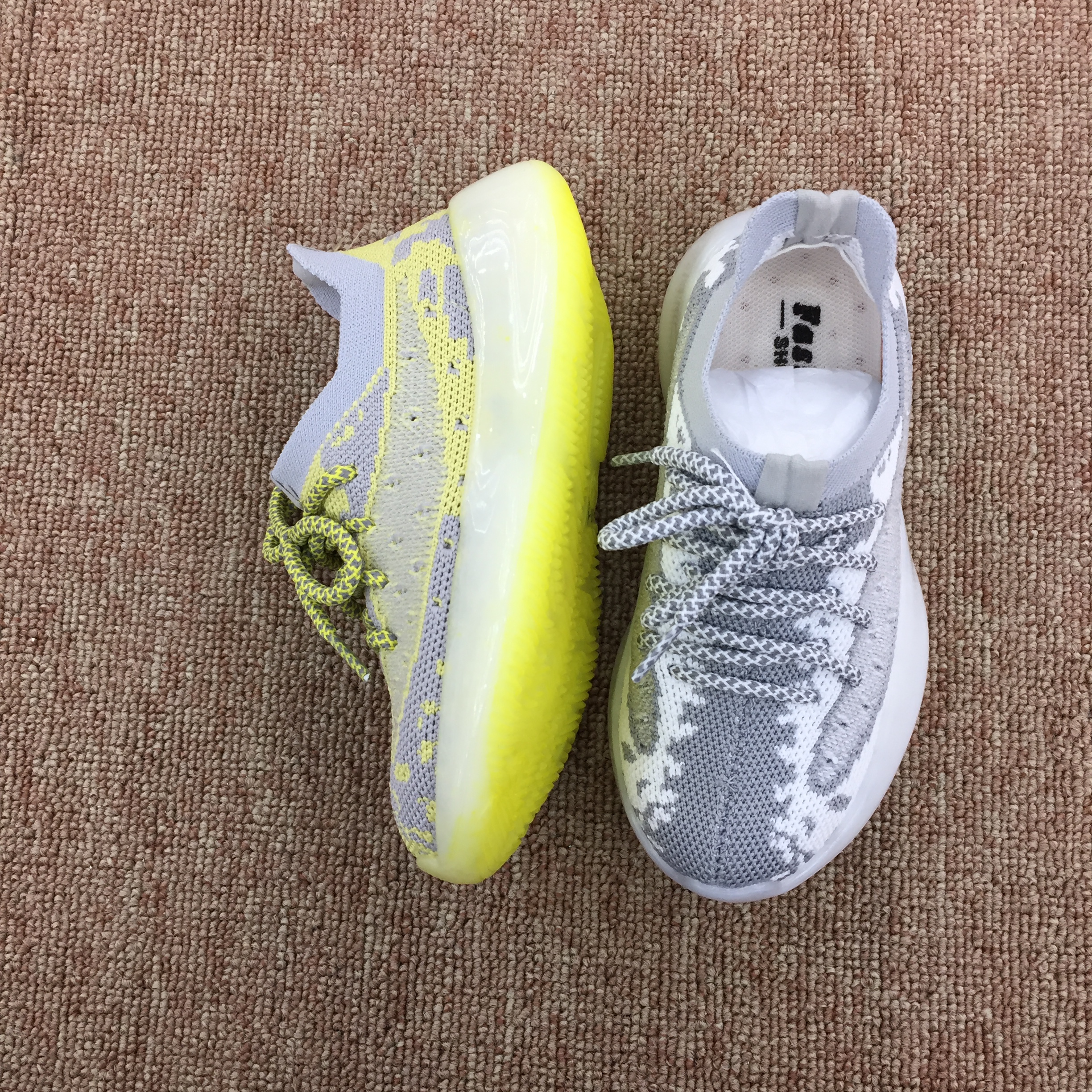 2020新款夏季爆款儿童运动鞋时尚靓鞋高档旅游鞋休闲鞋产品图