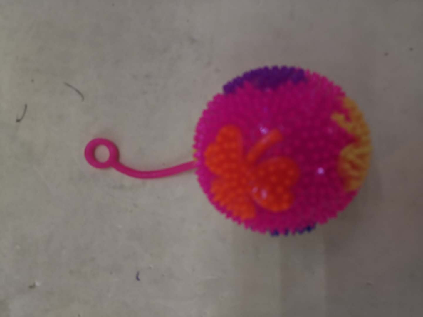 闪光发声蝴蝶图案球 闪光发光玩具闪光儿童益智玩具