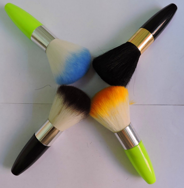 Artificial fiber bristle makeup brush, powder brush, honey brush, blush brush, beauty tool brush Specification image