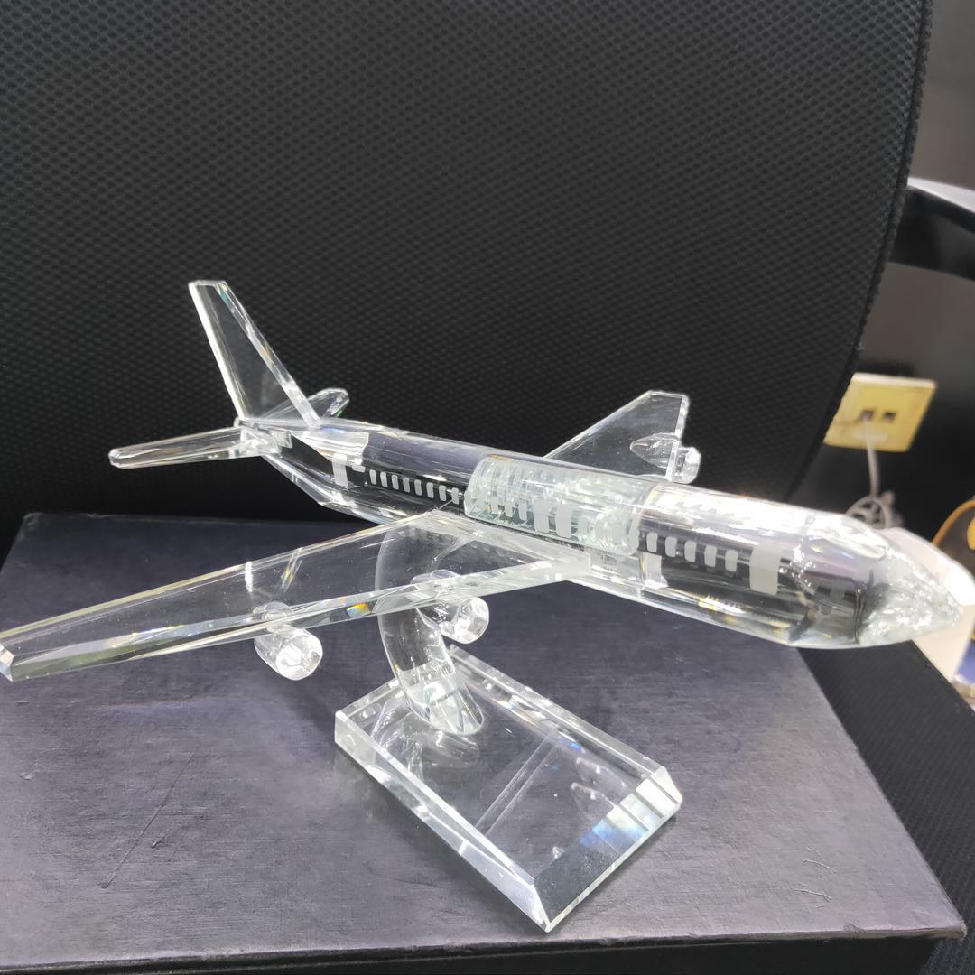 Direct sales from the manufacturer of crystal engraved aircraft models with bases Specification image