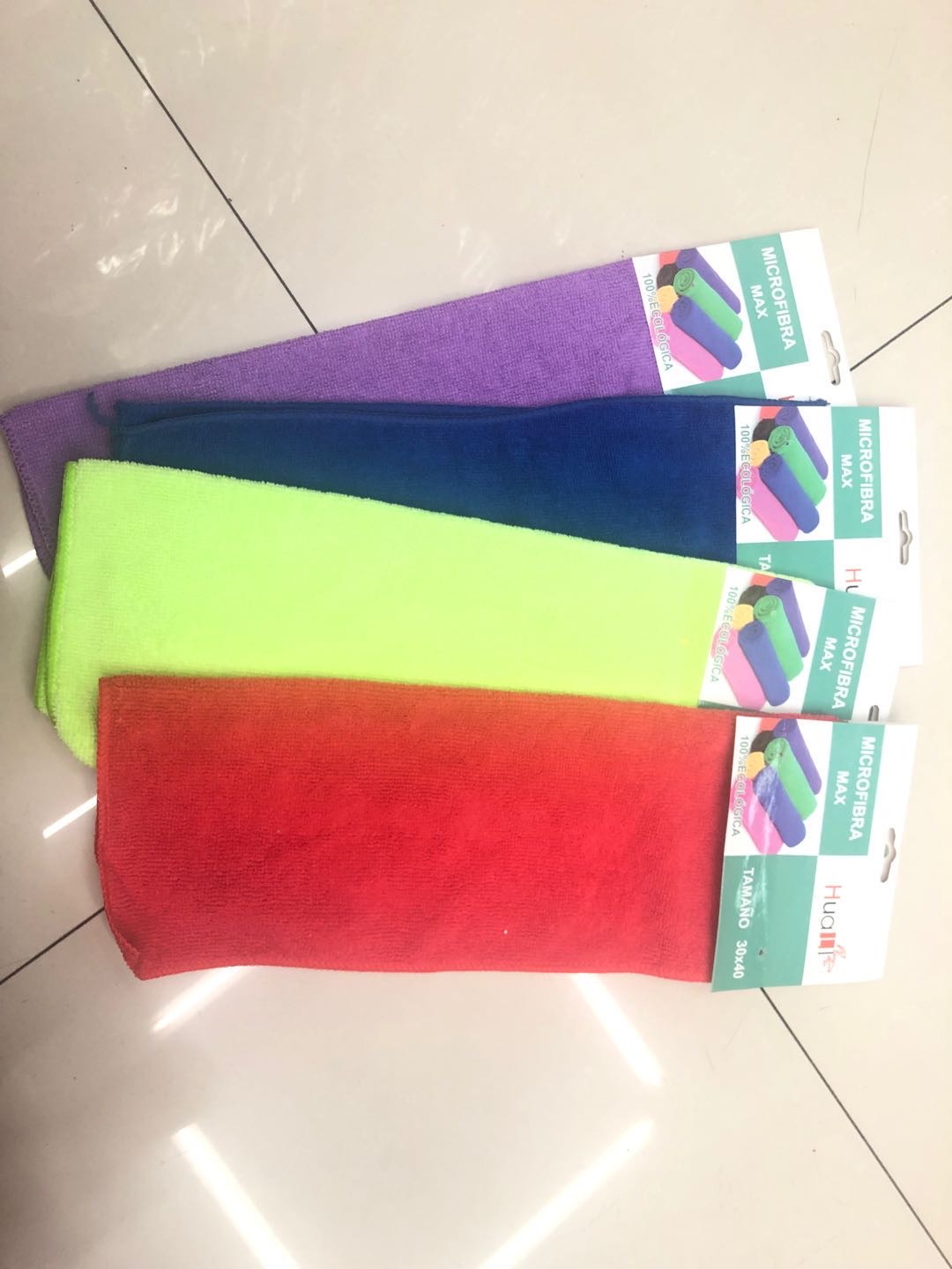 Microfiber Checkered Face Wash Towel Face Wipe Scarf Dry Hair Towel details Picture