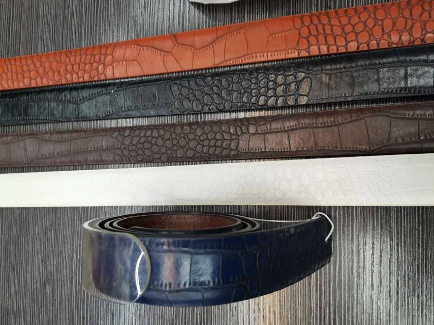 Men's classic snake-patterned vintage belt details Picture