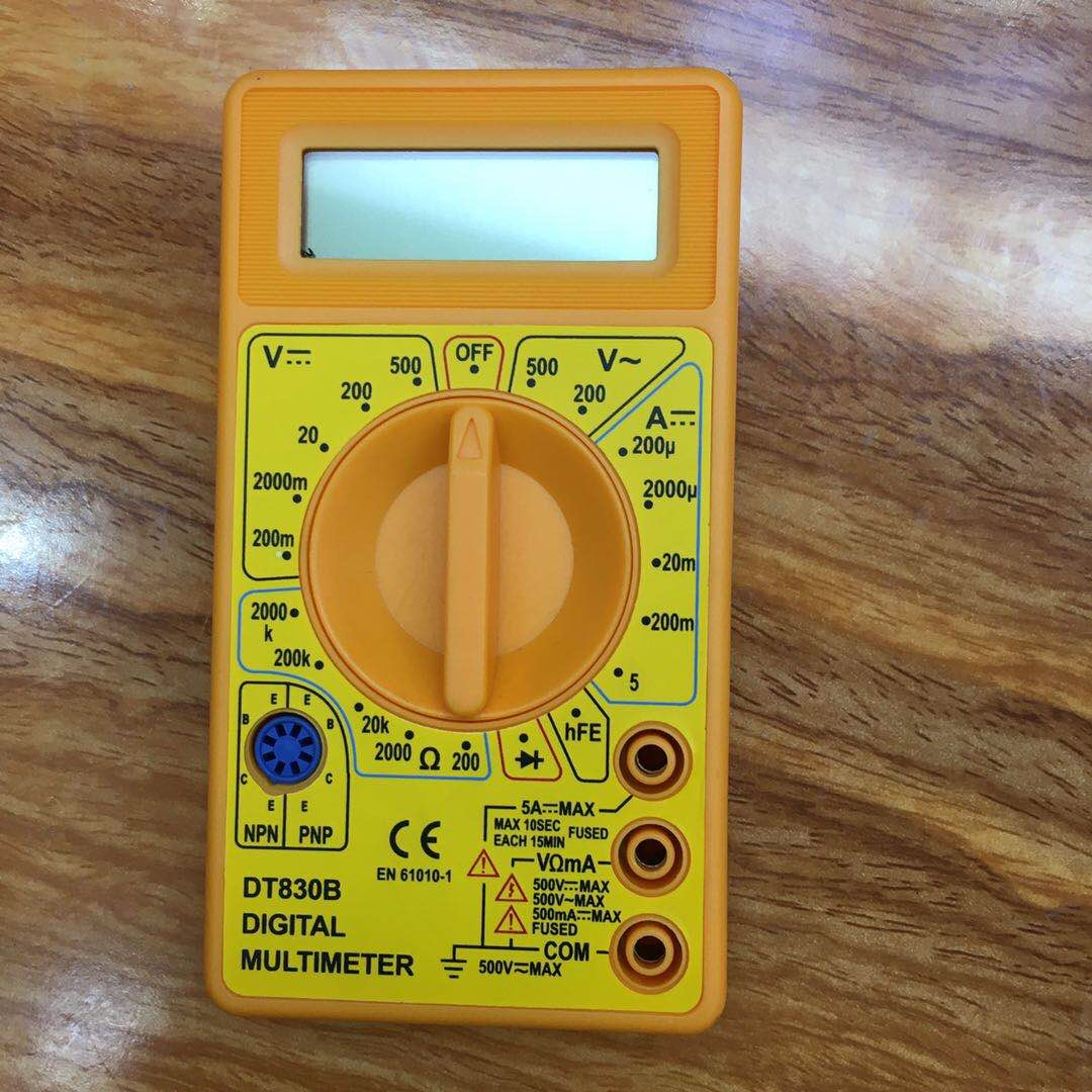 家用电工万能袖珍大屏幕数字万用表万能表测电压电流电阻二极管产品图