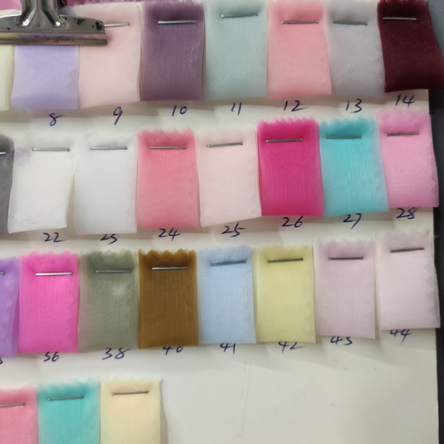 Imported yarn clothing decorative fabric is available in multiple colors and the price is negotiable details Picture