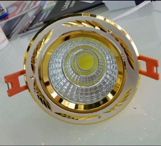 Golden-edge led downlight, hole light, aluminum material, living room embedded, painted white ceiling light details Picture