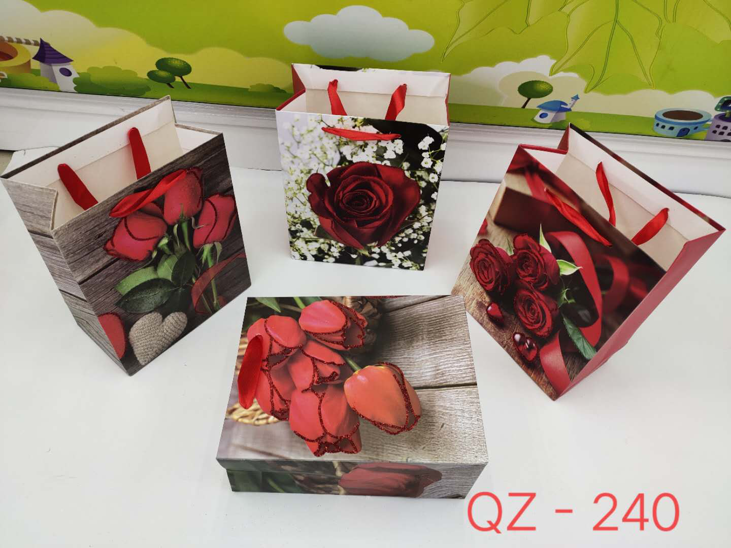 厂家批发玫瑰花撒粉礼品袋四色混手提袋