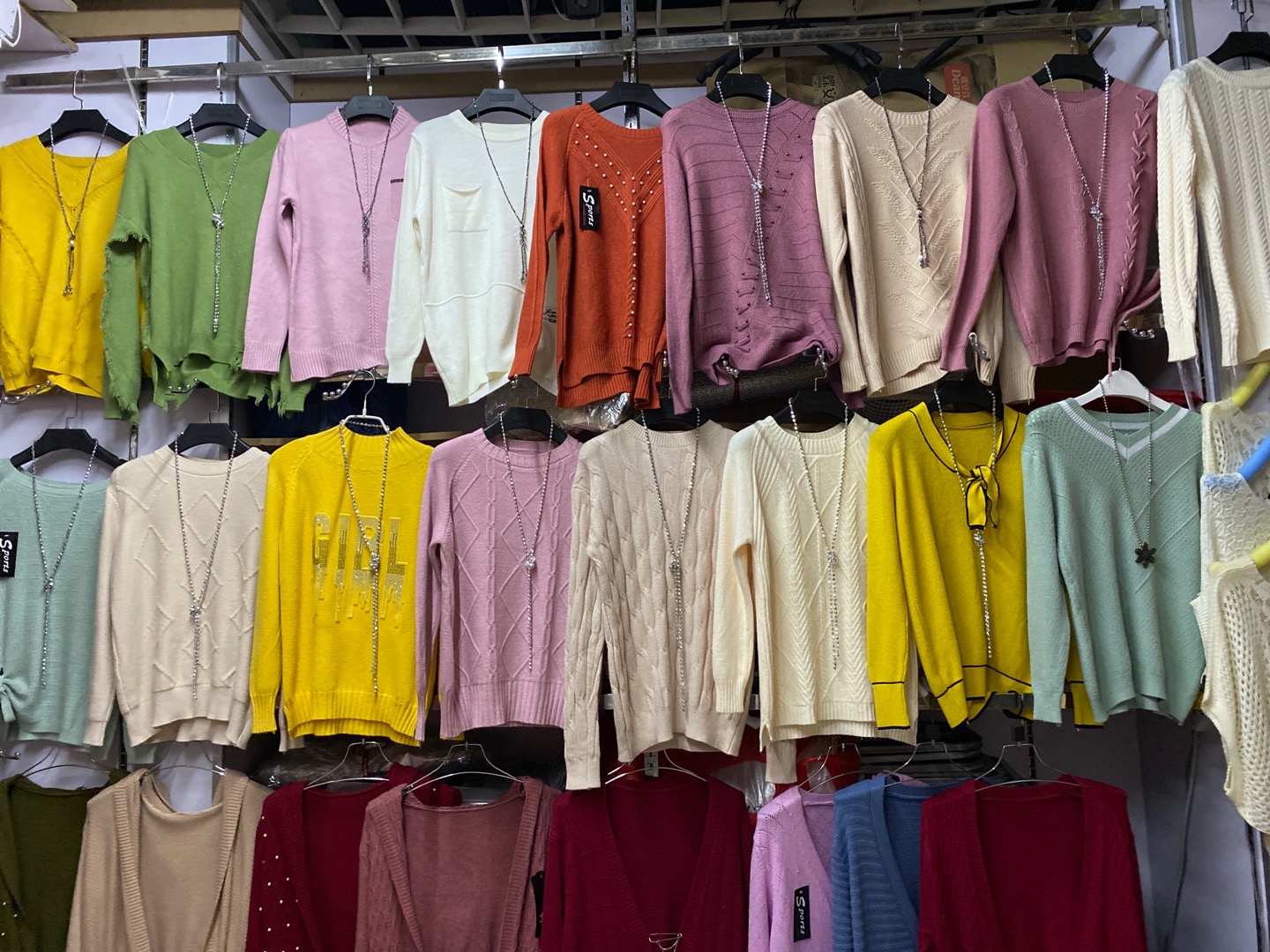 Fangfang Clothing. describe pic - 3