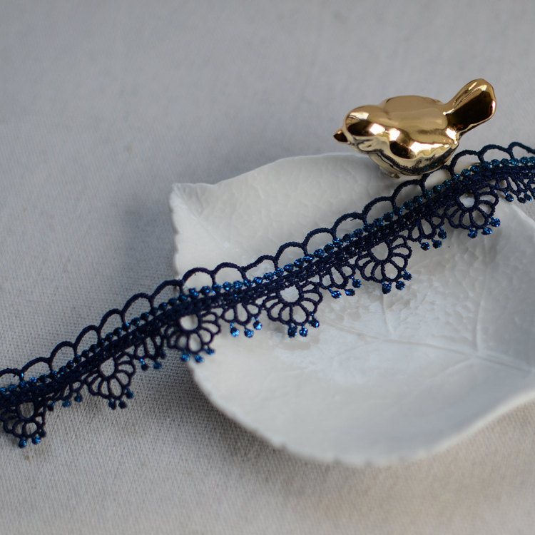 High-end custom gold thread embroidery water-soluble lace cheongsam clothing accessories Specification image