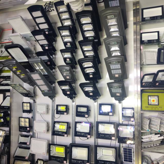 Yiwu Candela Optoelectronics Co., LTD describe pic - 2