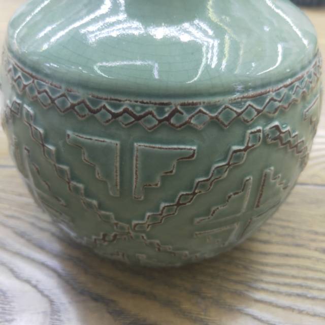 陶瓷/暴力熊/茶叶包装盒/香炉/建盏细节图