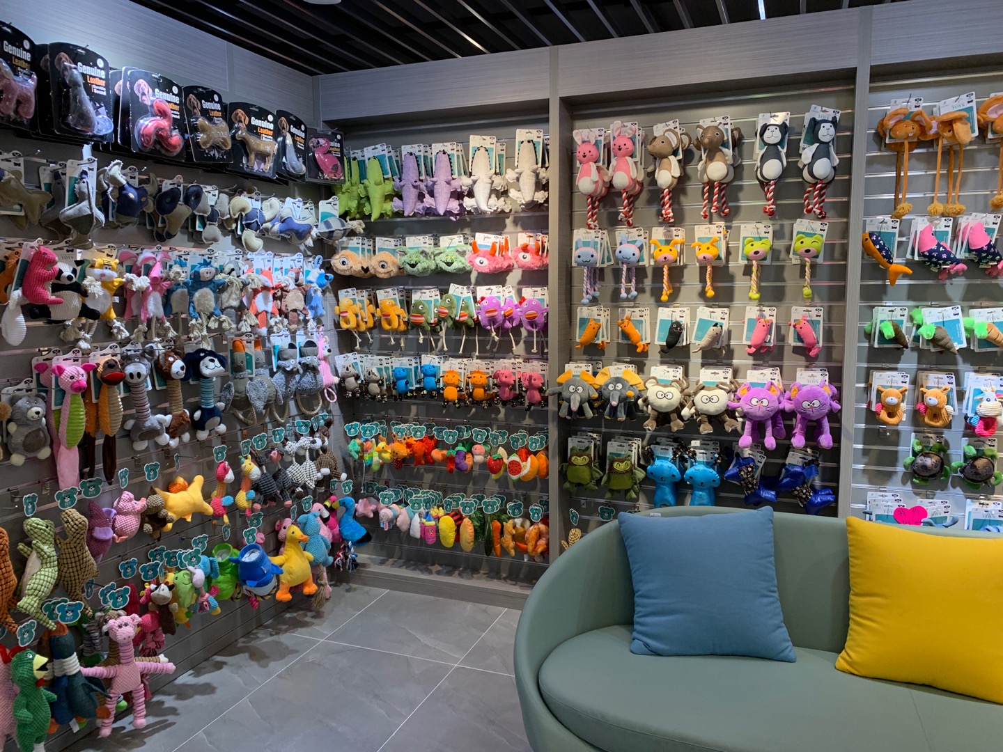 Zhejiang Fengpei Pet Products Co., LTD describe pic - 2