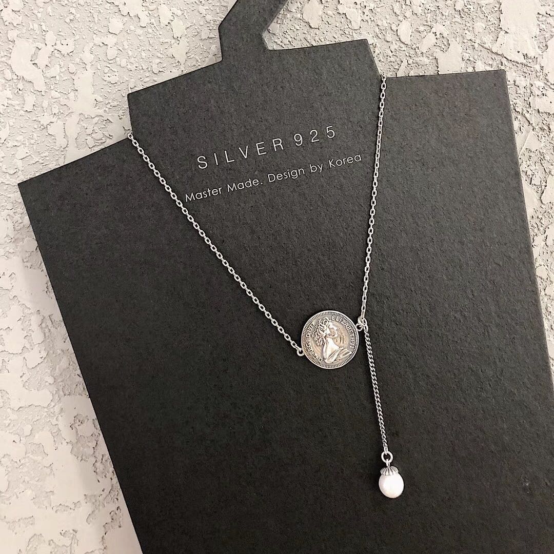 The new head pearl necklace from Dongdaemun, South Korea, is a Korean-style, simple, fashionable and versatile accessory details Picture