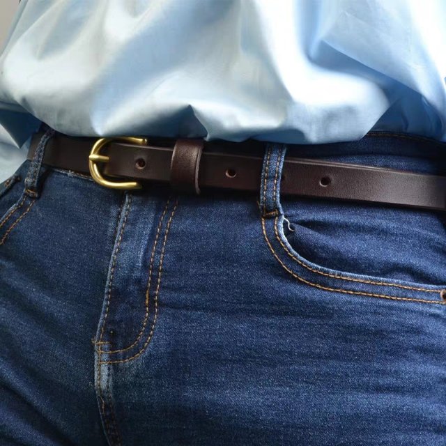 Fashion Hundred Pass Head Layer Cowhhide Plant Tanned Leather Black Thin Belt For Women Vintage Brass Needle Buckle Thin Waistband Leather Belt details Picture