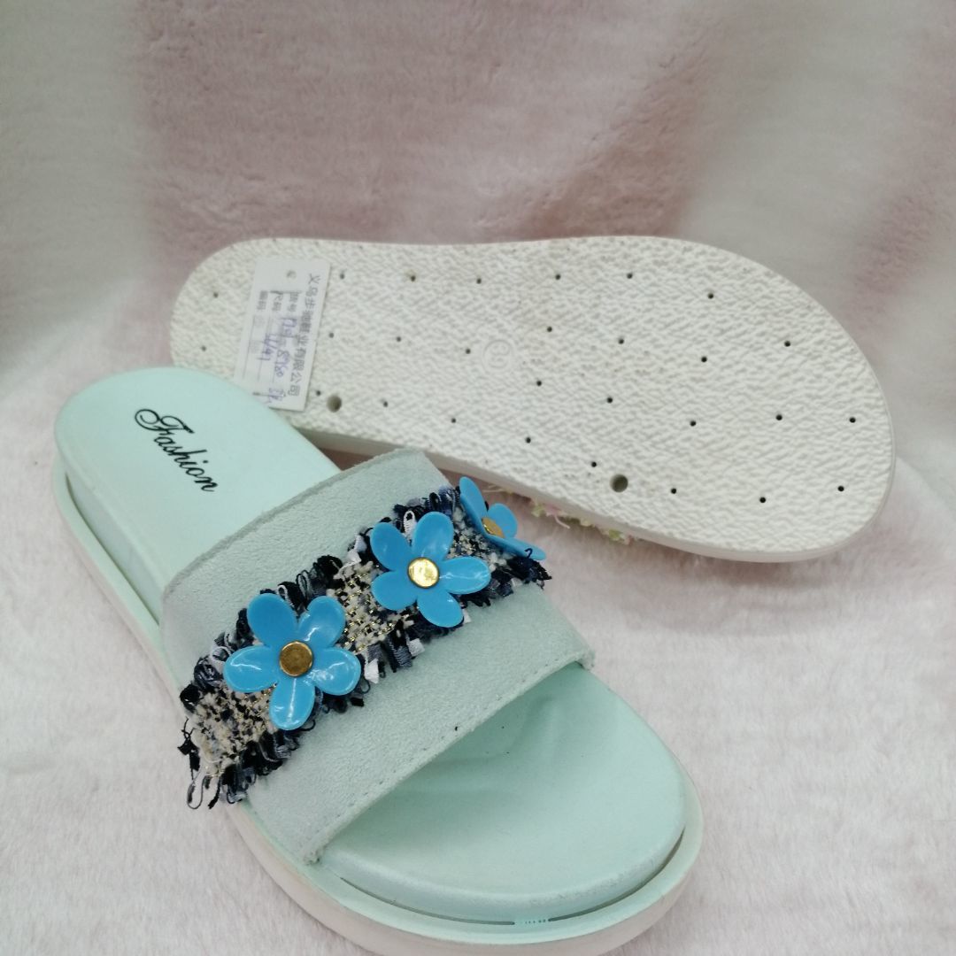 Floret Cloth Waterproof Table Slippers New Summer Wear A Word Fashion Sandals Burst Female Drag details Picture