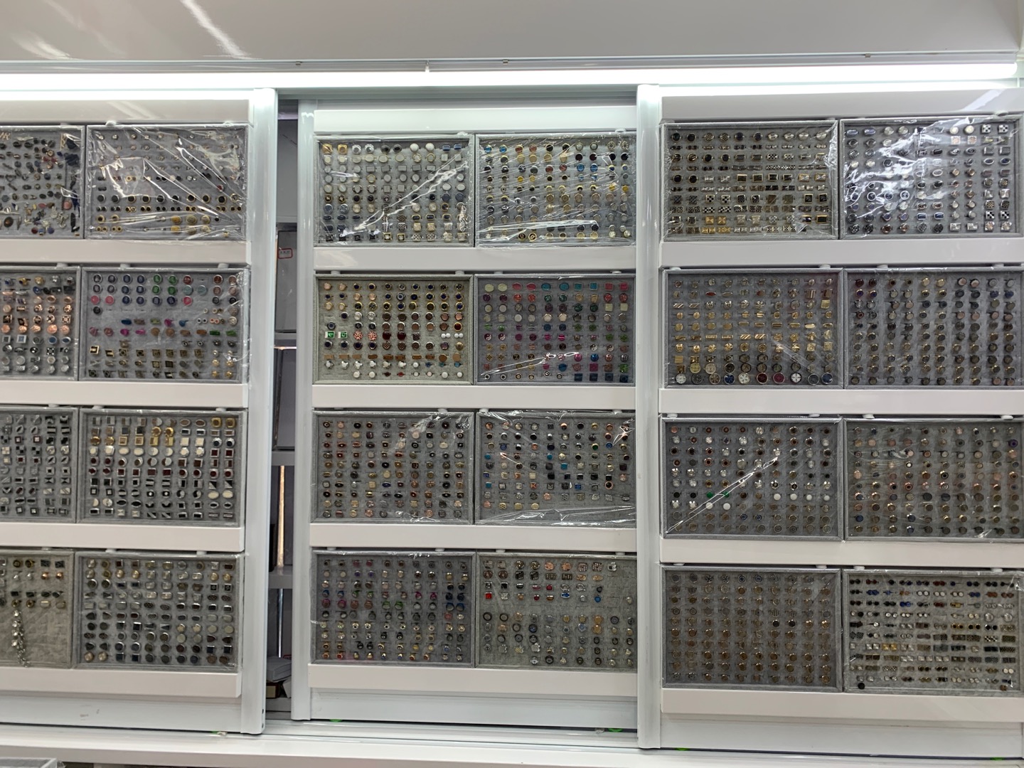 Yiwu Yihan Clothing Accessories Store describe pic - 2