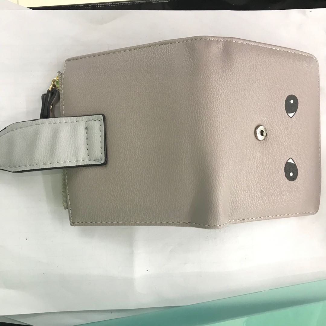 Ladies' wallet cartoon Korean version short ladies' wallet folding small wallet Specification image