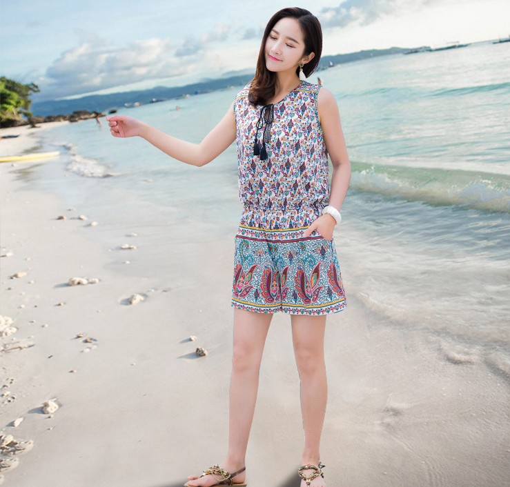 Women's strapless dress, Bohemian mid-length skirt, beach chiffon dress, halter dress details Picture