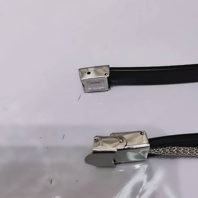 Factory direct sales of iron chain, leather rope, stainless steel bracelets of medium, high and low grades for men and women, leather wrist bracelets, bracelets, jewelry, jewelry bracelets details Picture