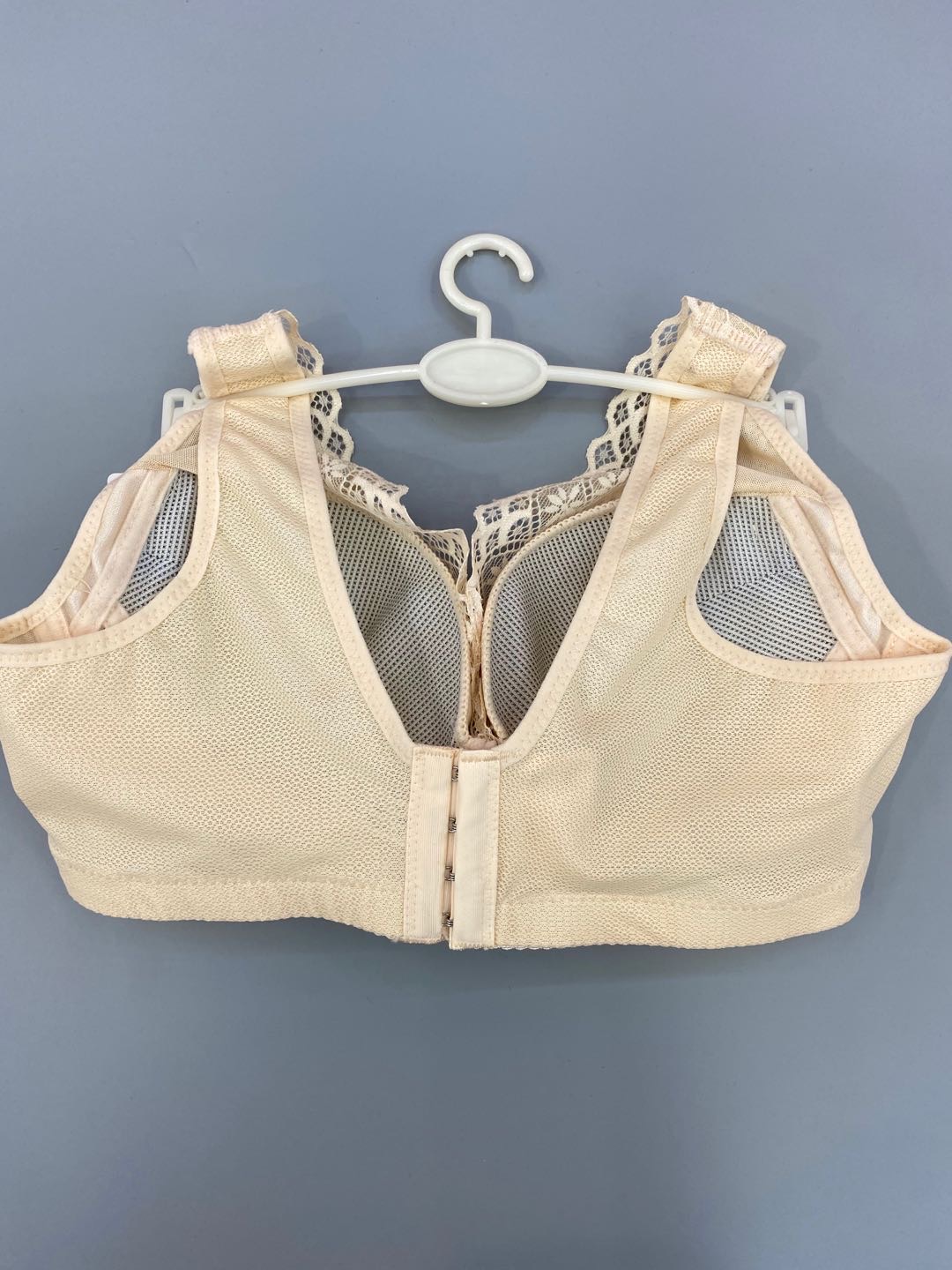 梦琪舒春夏新款女士薄款定型调整型文胸6681产品图