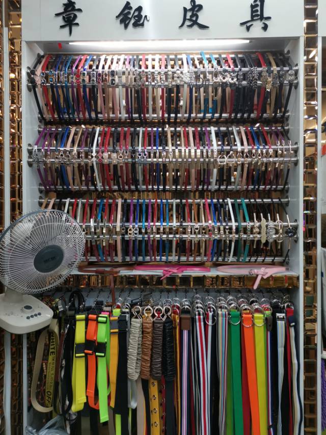 Yiwu Zhangyu Leather Goods Store describe pic - 2
