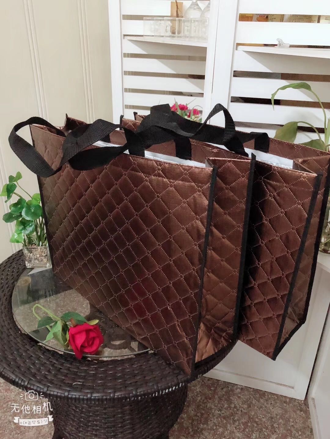 Brown Non-Woven Bag Laser Film Tote Bag Environmental Bags Fashion Shopping Bags Specification drawing