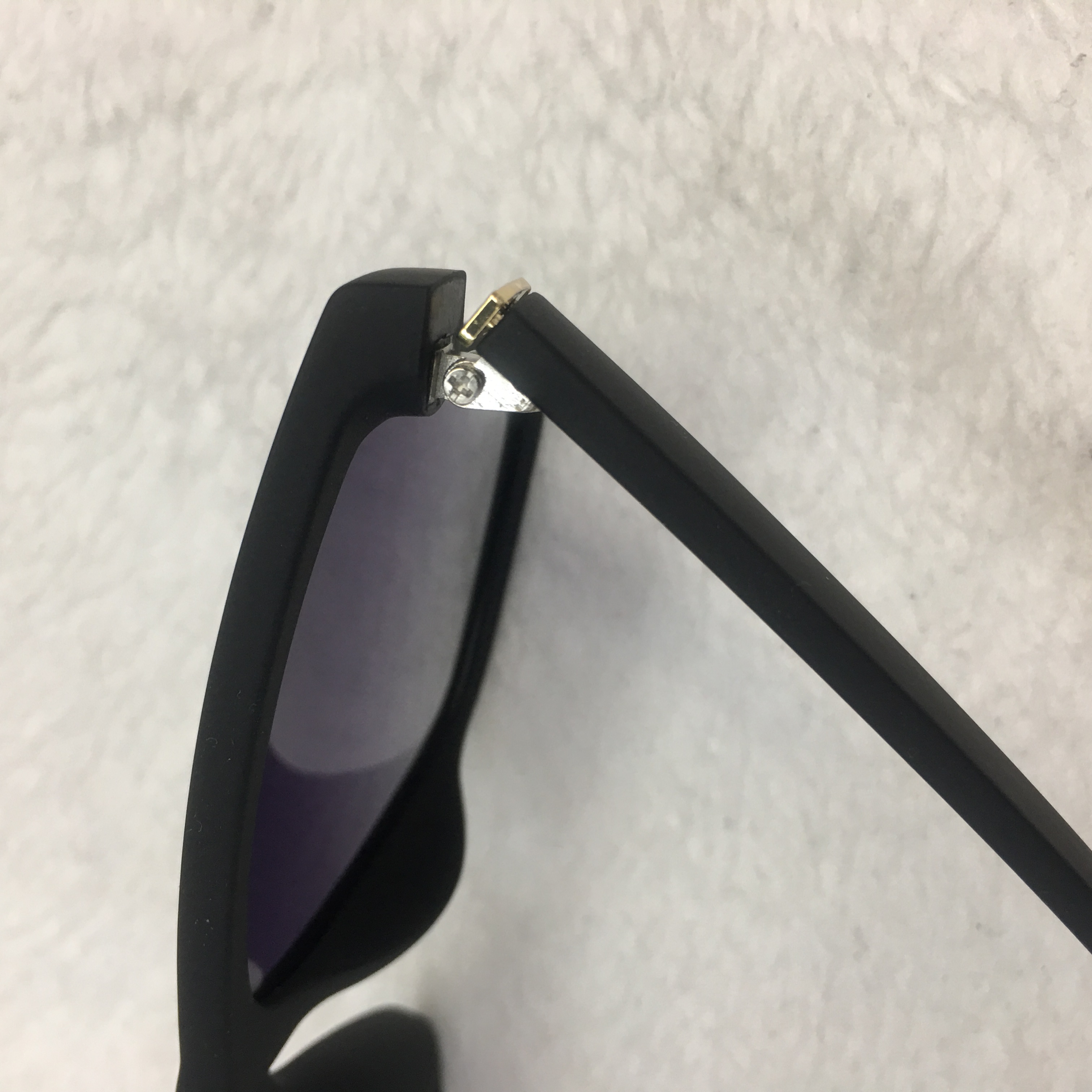 New Korean-style trendy UV-protective sunglasses, fashionable round face eye protection glasses for both men and women details Picture