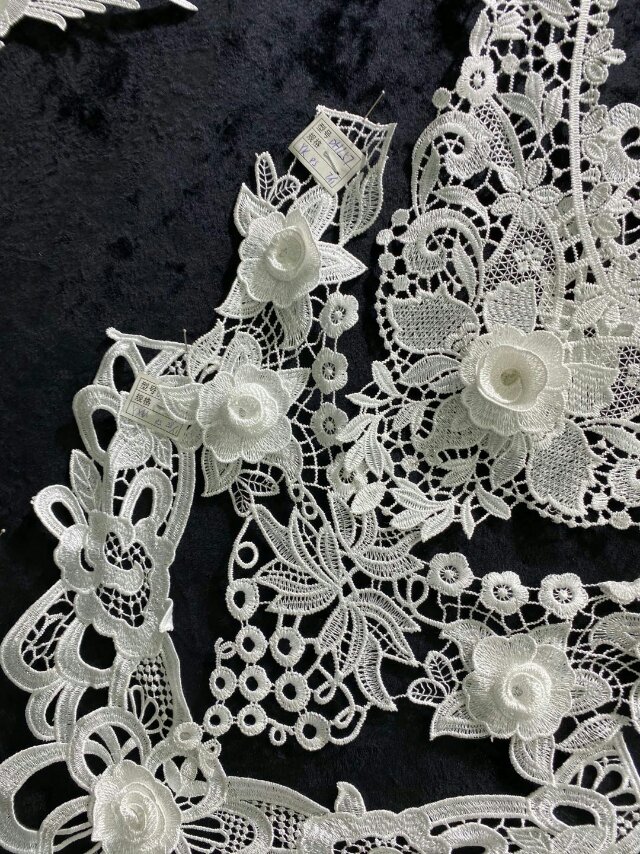 New water-soluble lace pendant collar with floral lace Specification image