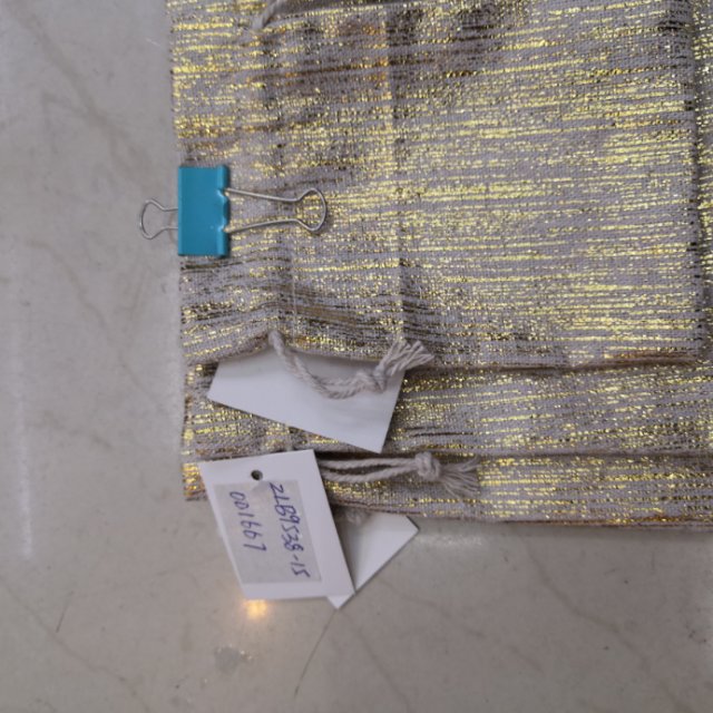 棉麻烫金束口包装袋，厂家直销韩式简约气质礼物袋，11×14cm/13×18cm/16×22cm/20×30cm细节图