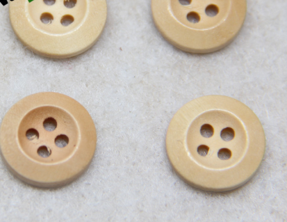 Clothing Button Four Eyes Button Round Wooden Button Round Button Specification drawing