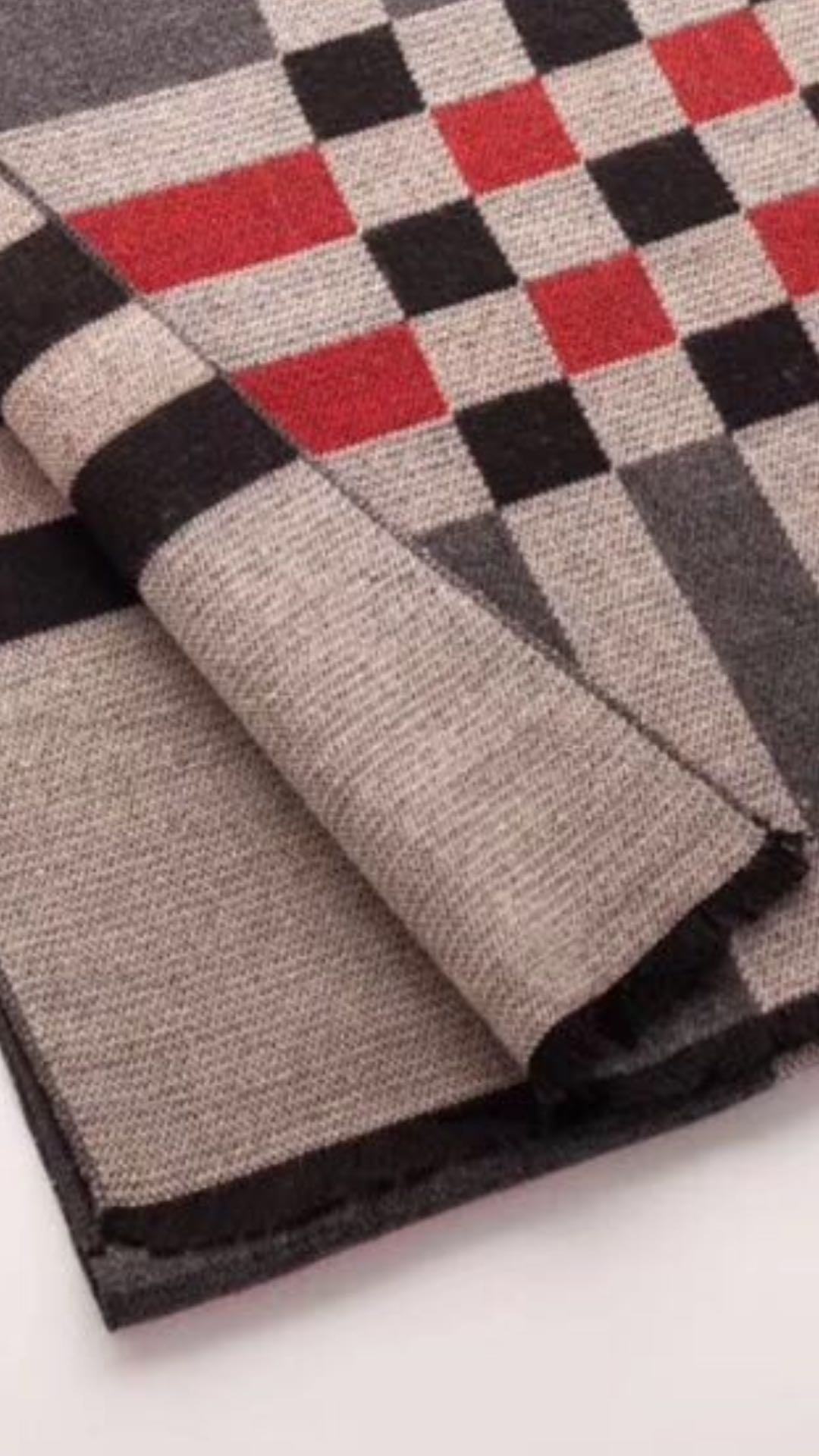 Men's British Style Fashion Trend With Warm Multicoloured Jacquard Scarf details Picture