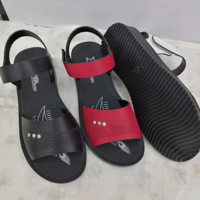 New cross-laced, comfortable and anti-slip Roman sandals for women with bright LACES, mom shoes Specification image