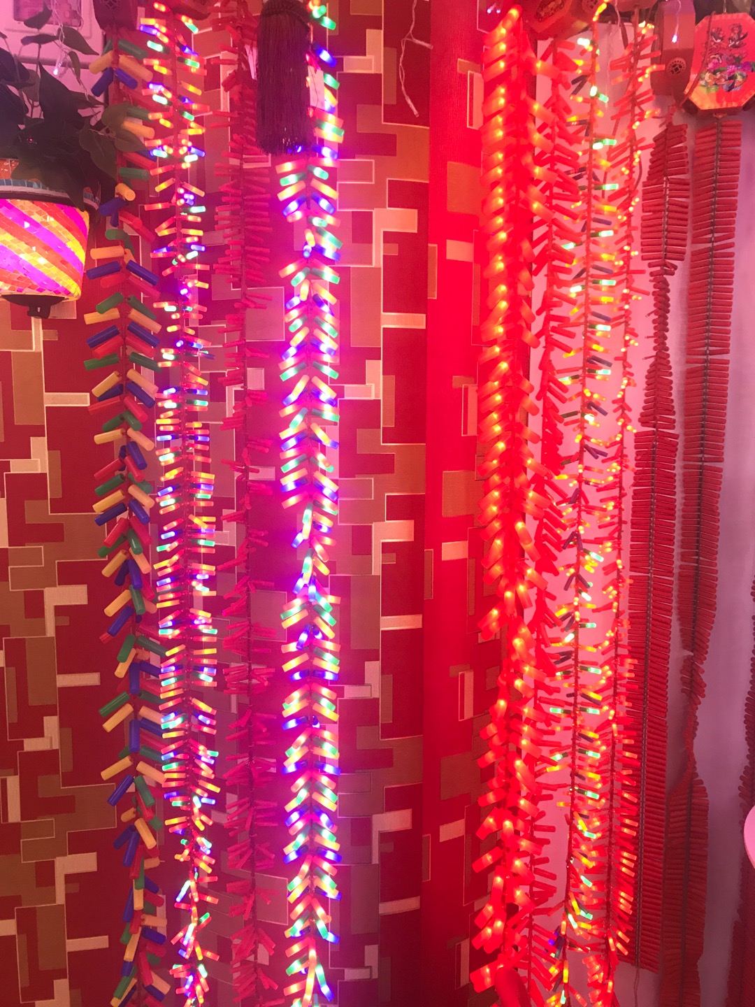 Yiwu Jiayou Festive Supplies Factory describe pic - 3